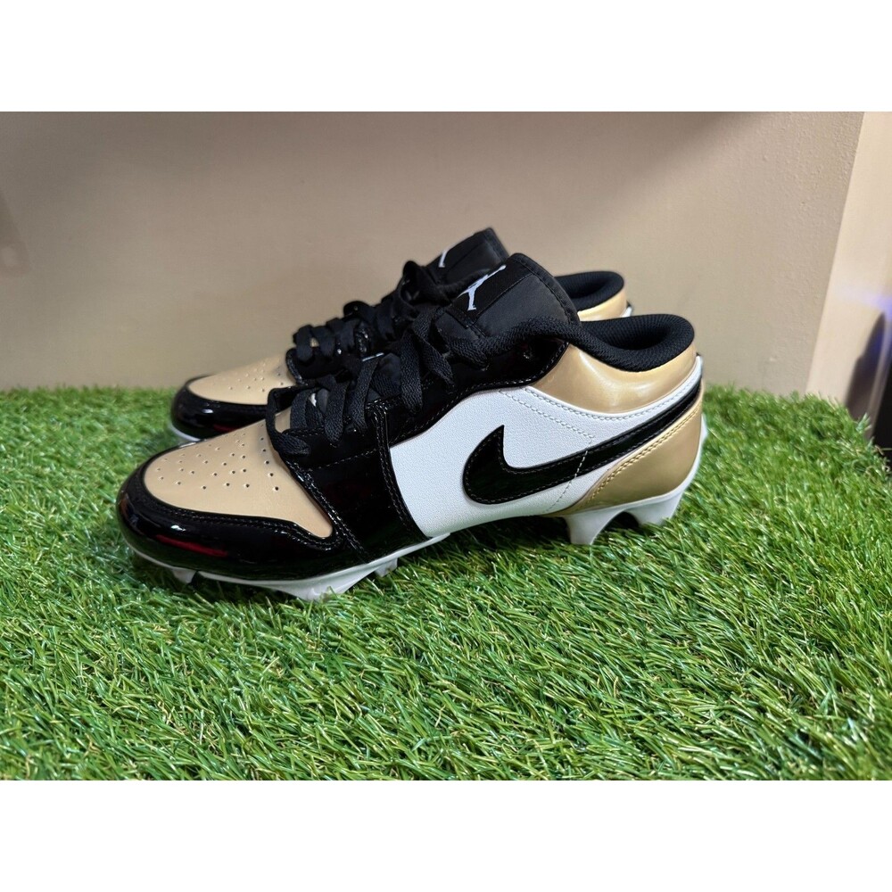 Nike Jordan 1 Low TD Patent Gold Toe Football Cleats Men's 10 FJ6245-701 NEW